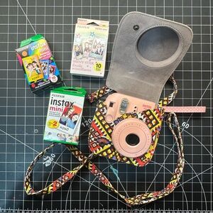 Instax Mini 8 Polaroid Baby Pink Polka Dot Camera Bundle With Case & 30 Film
